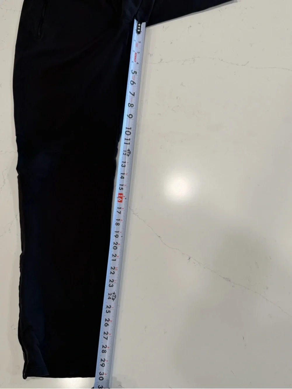 The North Face Men’s Black Athletic Pants - Medium